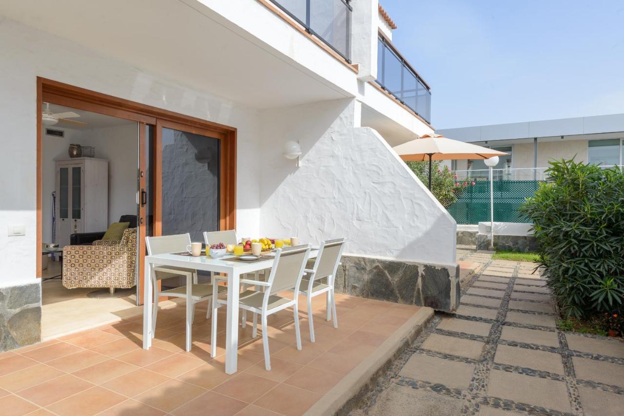 Bonito Bungalow Con Piscina Junto A La Playa San Bartolome de Tirajana  Exterior photo