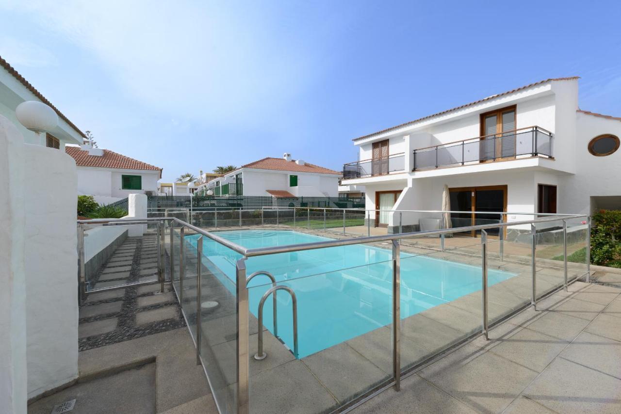 Bonito Bungalow Con Piscina Junto A La Playa San Bartolome de Tirajana  Exterior photo